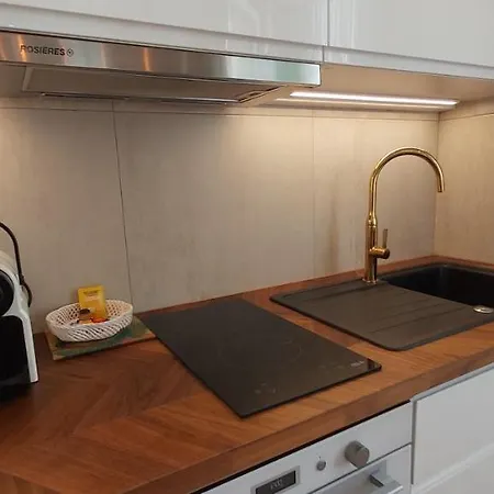 Appartement 123 Sadi Carnot, Classé 2 étoiles *